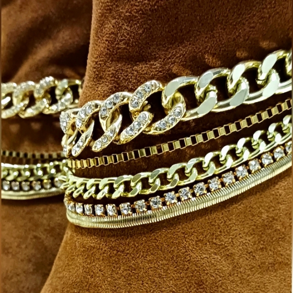 Faux Suede Brown Gold Chain Boots 🩷LIVE show item - Picture 2 of 5